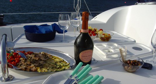 dormire in barca a vela