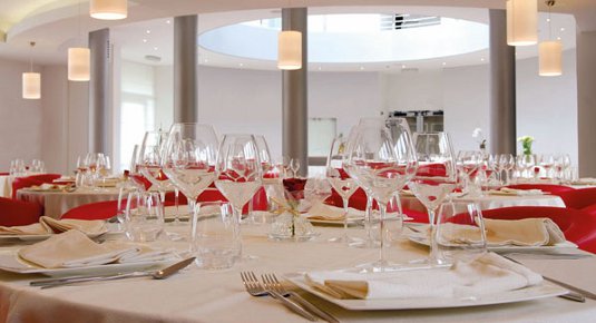 cena a lume di candela ristorante