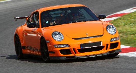 guidare porsche in pista