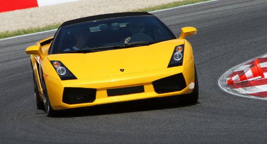 guidare lamborghini