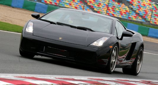regalo-giro-pista-mugello-circuito