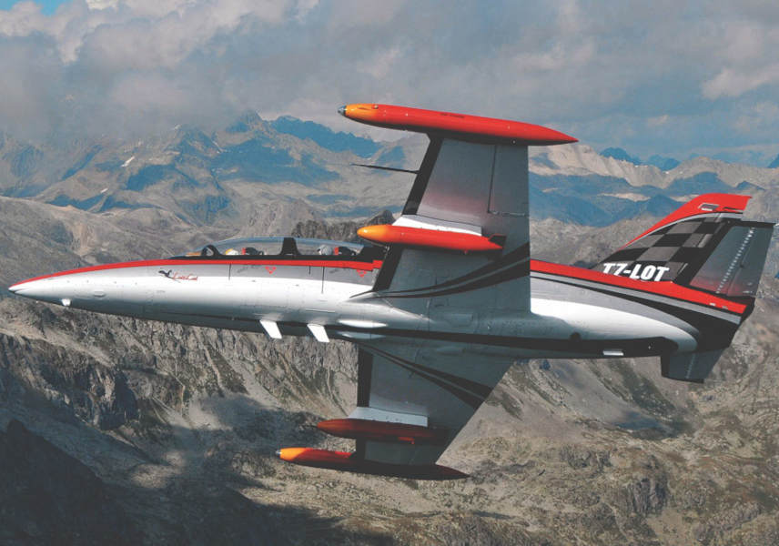 volo a bordo di un aereo da caccia