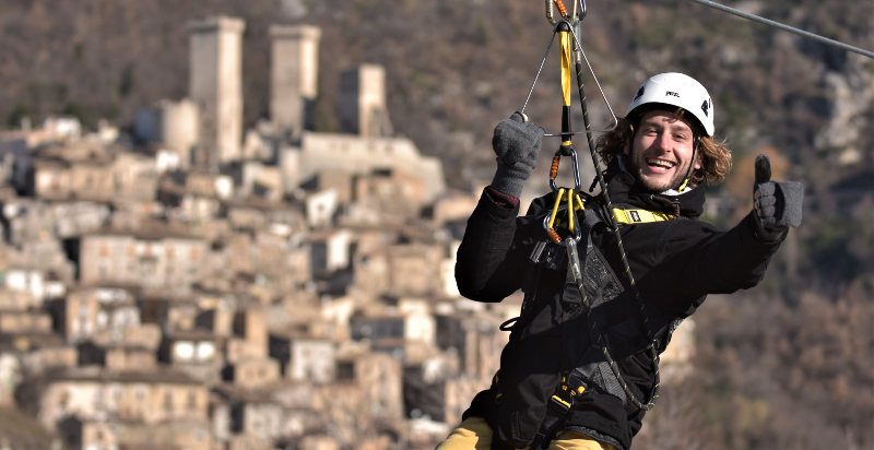 abruzzo-pacentro-zipline