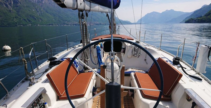 Aperitivo in barca a vela lago Lecco