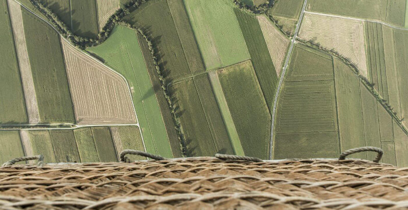 Panorama aereo della Stiria durante un volo in mongolfiera