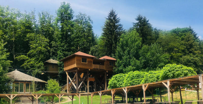Soggiorno romantico in Baumhaushotel vicino a Graz