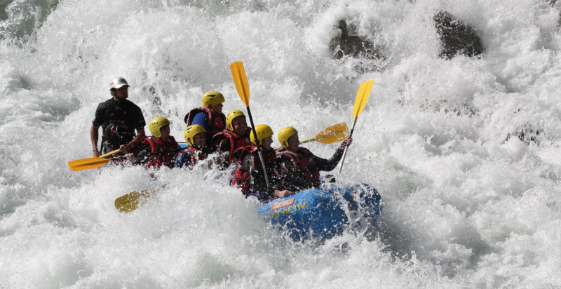 Giornata di emozioni con canyoning e rafting in Alto Adige