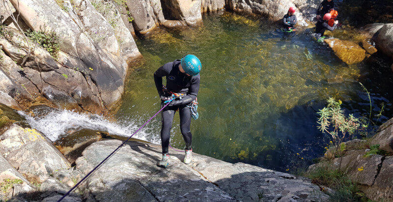 canyoning Sa Spendula Sud Sardegna calarsi con corda