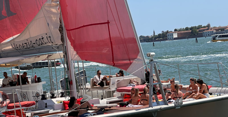 Escursione in catamarano a Venezia con vista sulla laguna