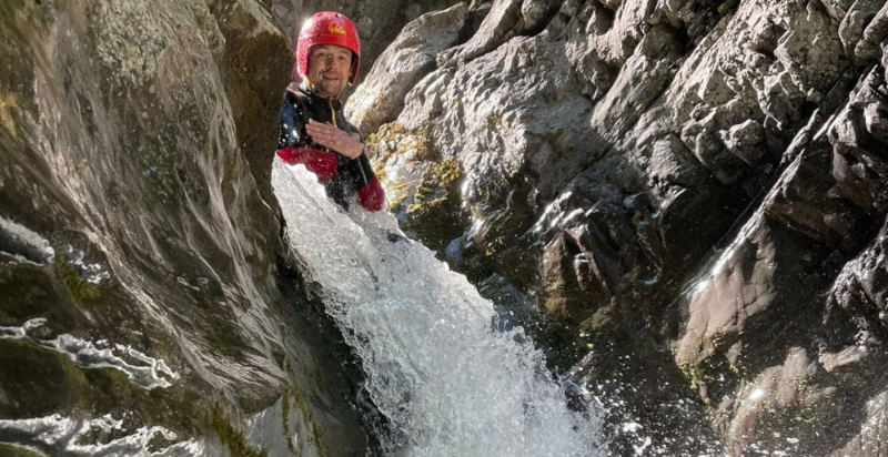 Escursione rilassante lungo il torrente in Val Brembana
