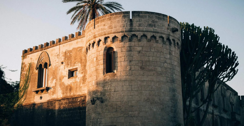 Degustazione vini in una tenuta a Siracusa con Fortezza greca