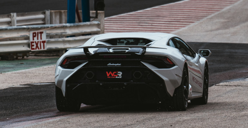 Esperienza di guida Lamborghini Huracán Tecnica sul circuito di Ugento