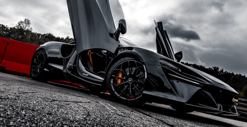 Giri con McLaren circuito Latina