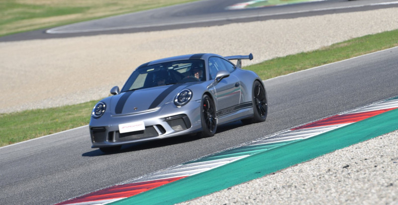 guidare porsche in pista