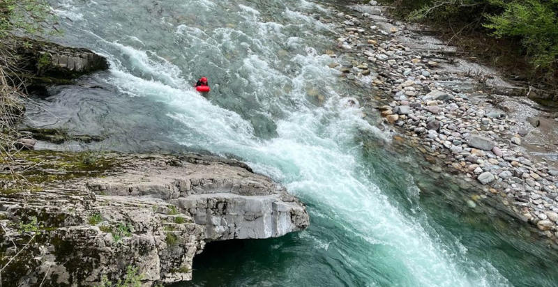 Hydrospeed sul fiume Brembo in Val Brembana tra le rapide