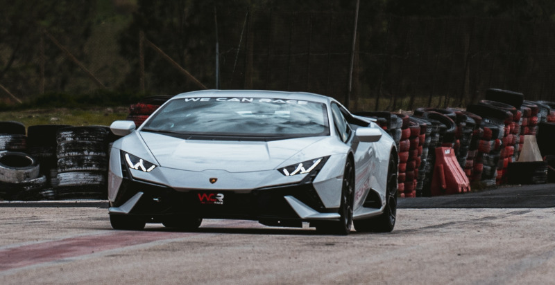 Lamborghini Huracán Tecnica sulla Pista Salentina di Torre San Giovanni