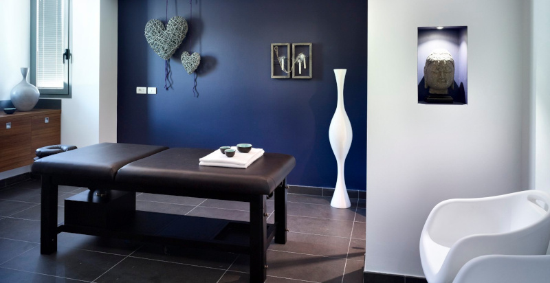 Ambiente rilassante per massaggi presso Garda Thermae