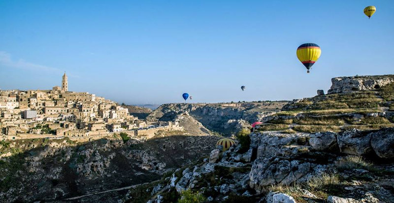 mongolfiera-volo-matera-romantico