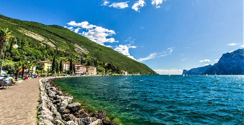 Tour Gps con moto elettrica - Lago di Garda - regali 24