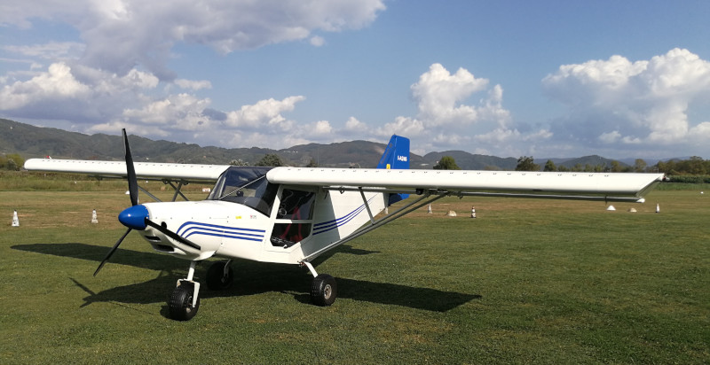 Pilotare un aeroplano - Zona Lucca-0