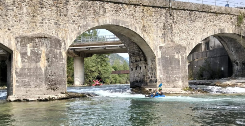 esperienza di river tubing in Val Brembana