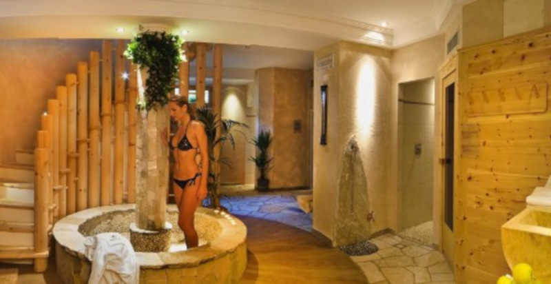 spa romantica