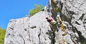 Imparare tecniche di arrampicata a Salerno con guida esperta