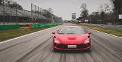 Ferrari F8 Tributo a Imola con motore V8 biturbo e prestazioni da supercar italiana