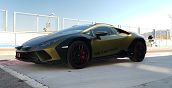 Guida Lamborghini Huracán Sterrato Ugento per appassionati di auto sportive