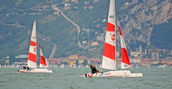 Regalare corso vela lago di Garda