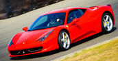 Regalare un giro in Ferrari in pista Cuneo