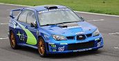 Subaru Impreza durante un’esperienza di guida sul circuito di Busca in Piemonte