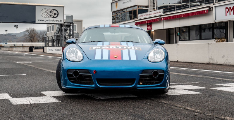 Supercar Porsche in pista a Busca Cuneo – giri emozionanti