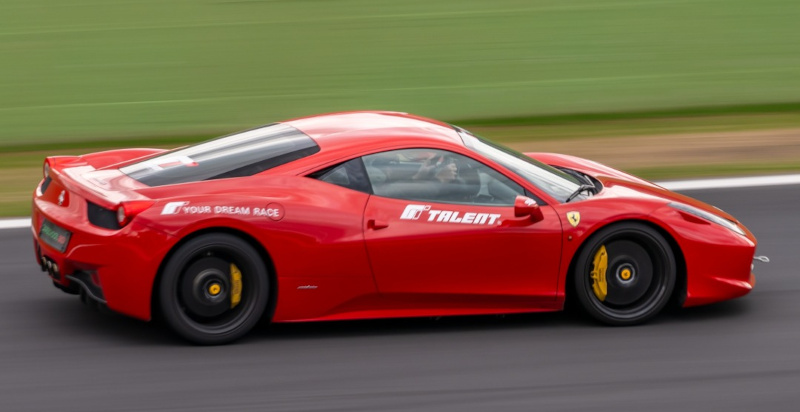 Ferrari 458 pista Azzurra