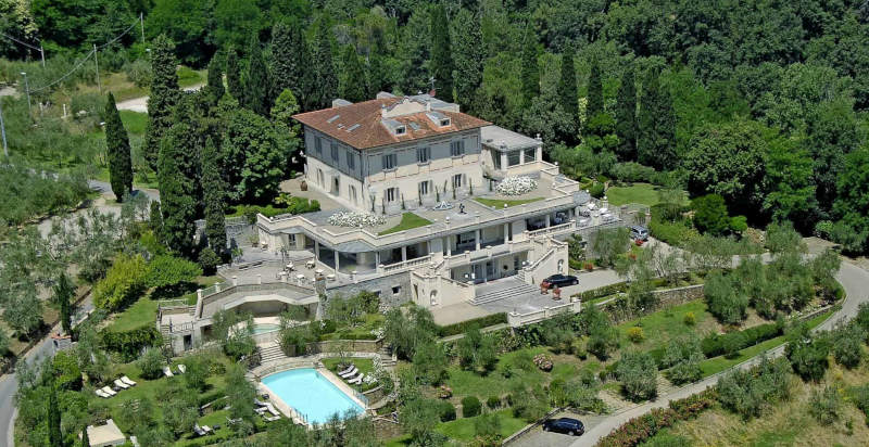 Vista esterna di Villa La Borghetta, resort in Toscana con spa
