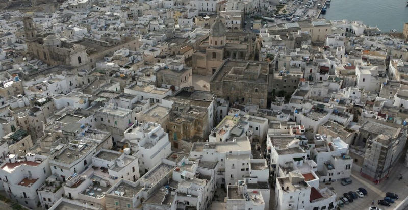 Volo panoramico in paramotore sopra Monopoli